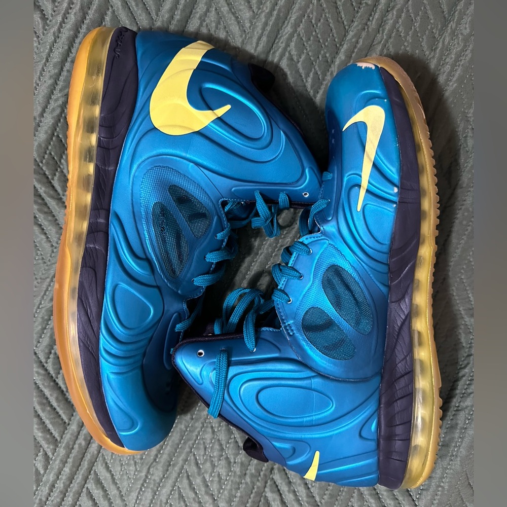 Nike Hyperposite Sz 13